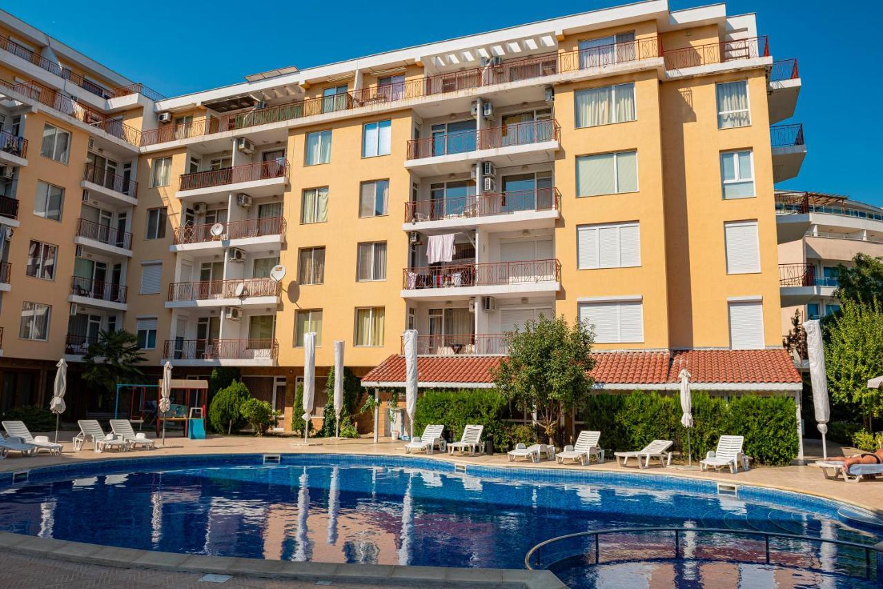 Sunny Day 1 - Menada Apartments Slantchev Briag Extérieur photo