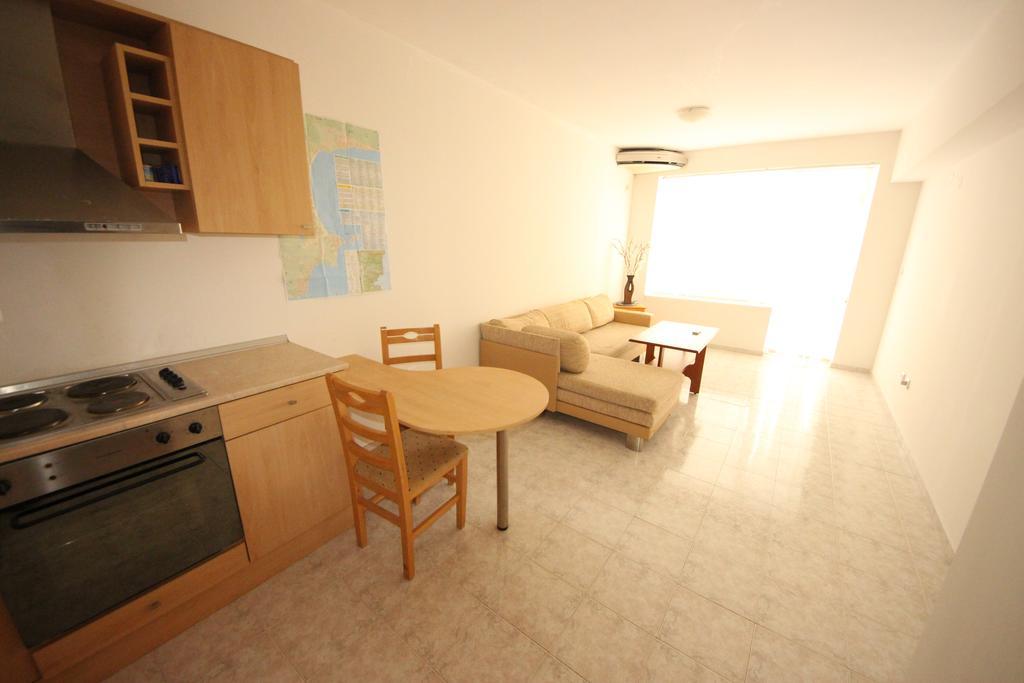 Sunny Day 1 - Menada Apartments Slantchev Briag Chambre photo